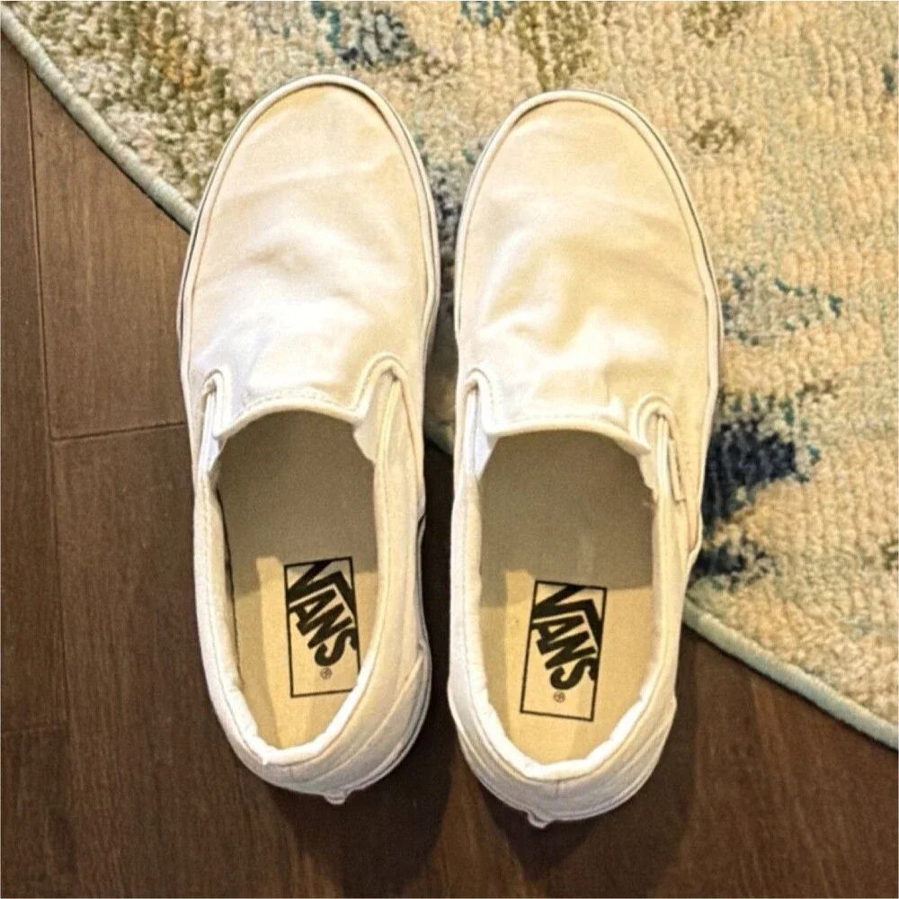 Vans Slip-On Men’s White Canvas Casual Shoes US 6.5 Breathable Rubber Sole